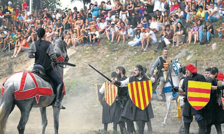 Batalla Campal al pont Vell a càrrec de Despertaferro, Arquers del Comtat, Acers Trempats, Club Arc Sant Celoni i Mittentis Sagittam.
