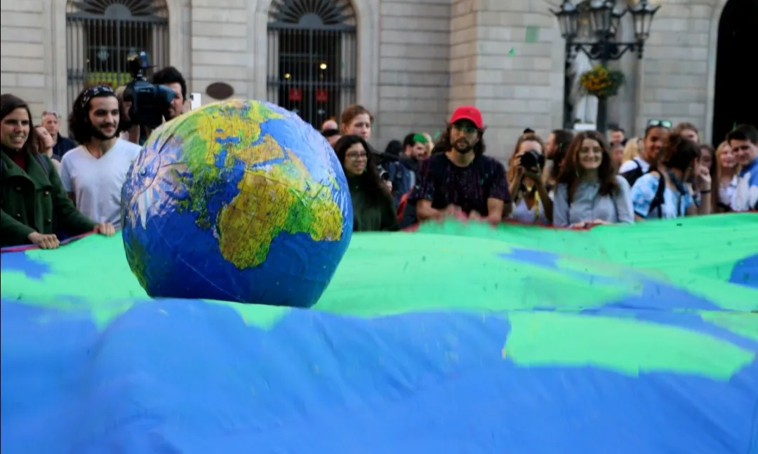 La Vaga pel Clima està convocada pel 27 de setembre a ciutats de tot el món 