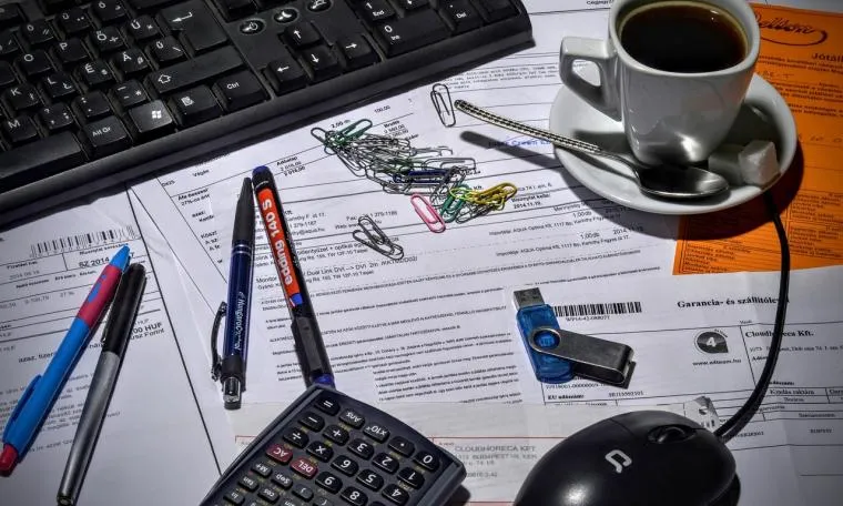 Calculadora i documents comptables