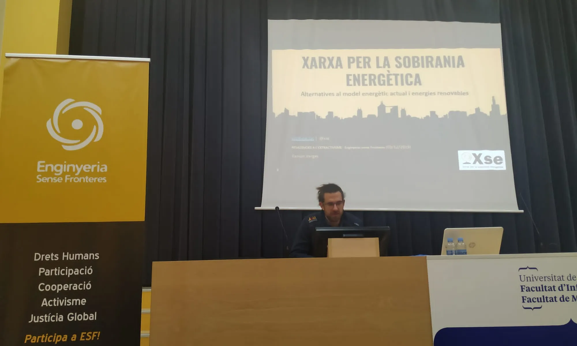 Vergés, durant la seva ponència a la xerrada ‘Realitat territorial i alternatives al model energètic actual’.