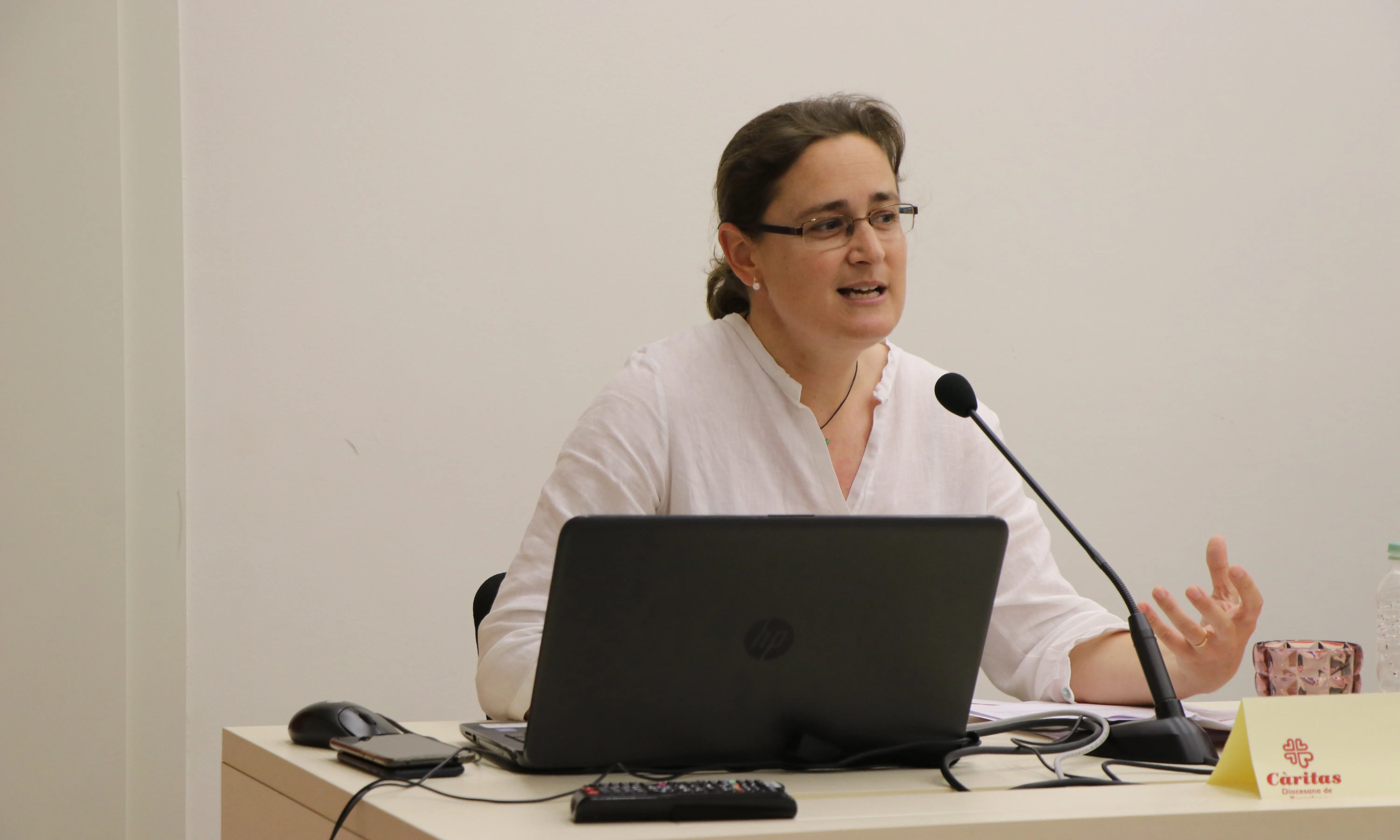 L'informe diu que l'exclusió social és major que la mitjana catalana i espanyola.
