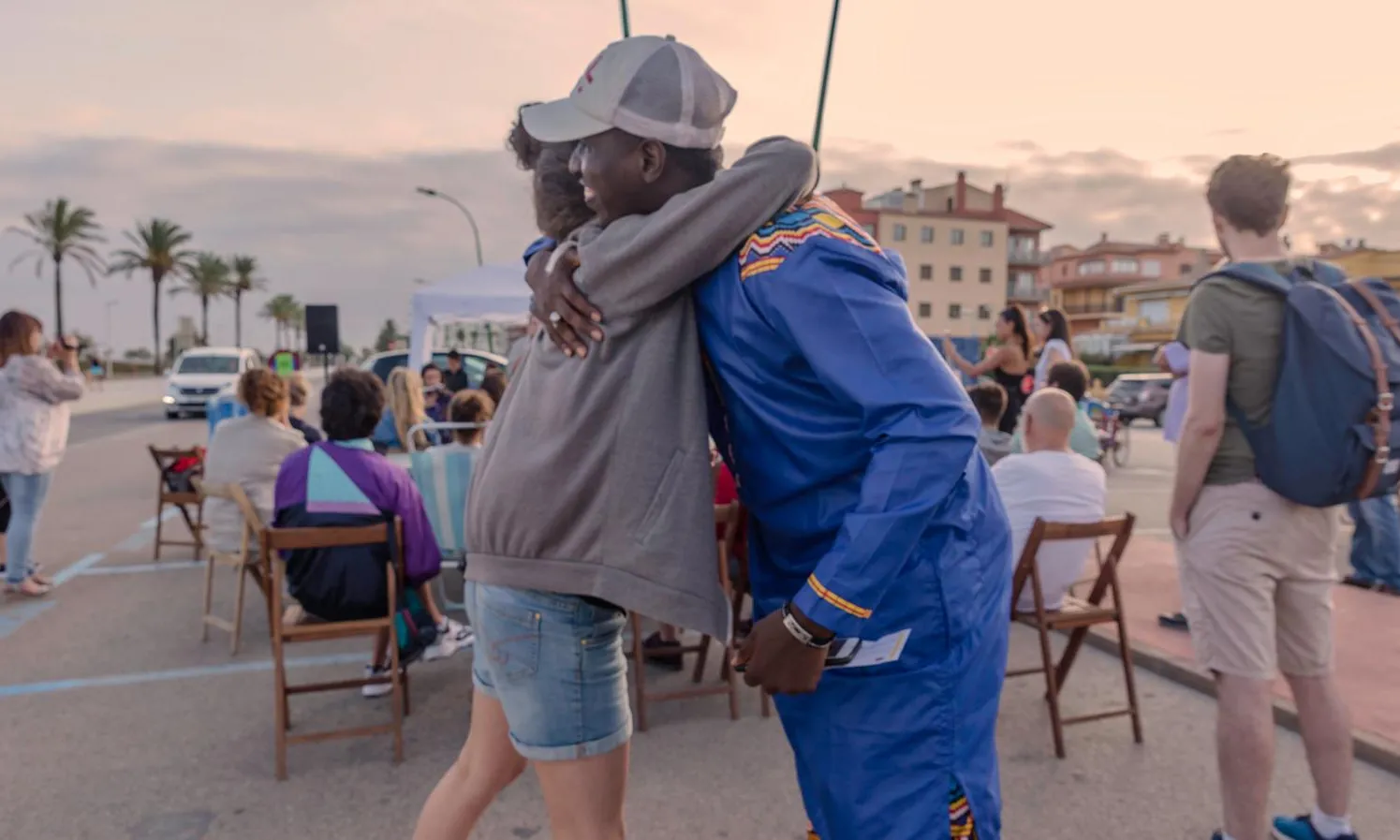 Empuriabrava compta amb una població diversa socioculturalment.