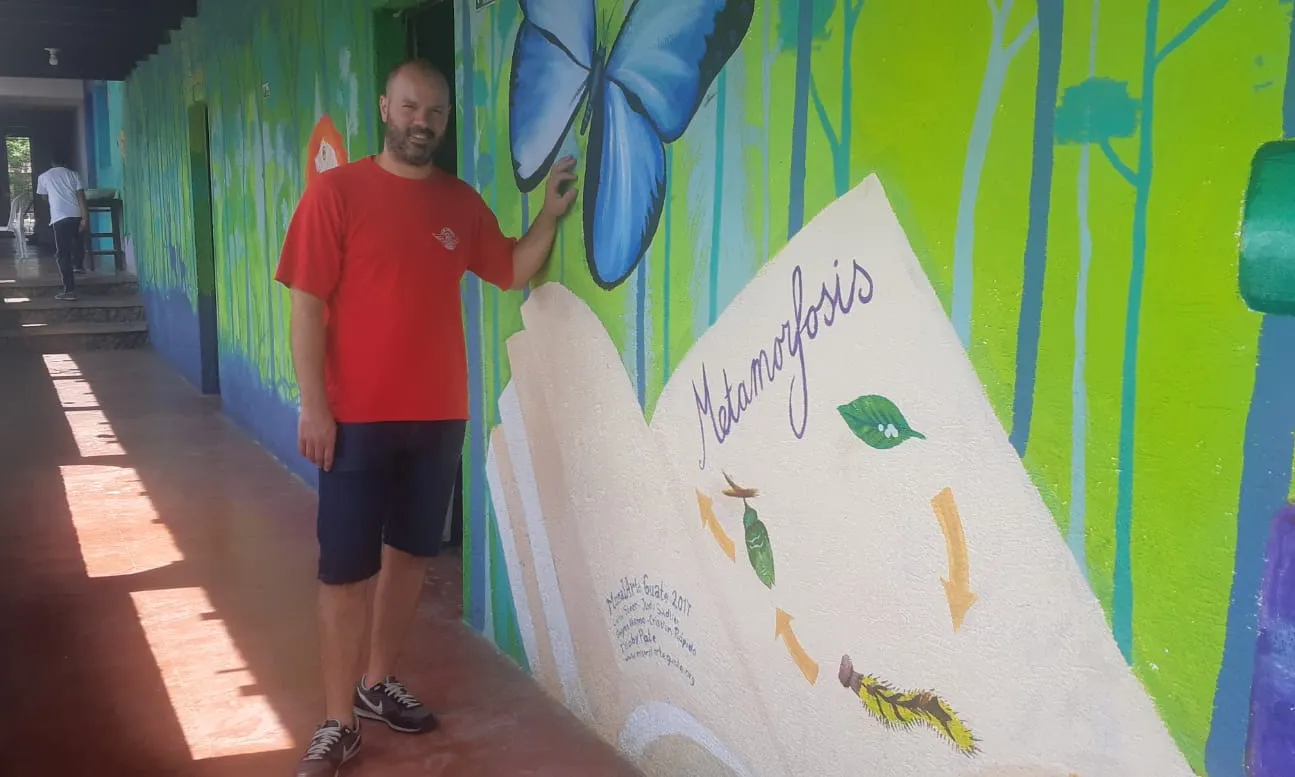 Tarrés ha fet voluntariat a Nicaragua i Guatemala.