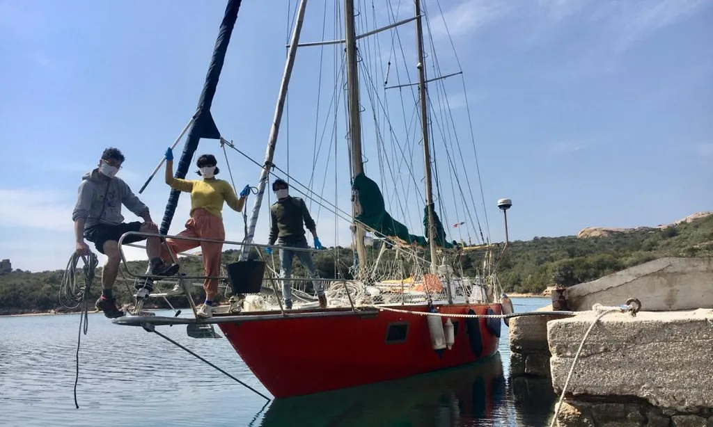 El veler de la companyia sarda L'Argos Maltés connectarà en directe des del mar Adriàtic.