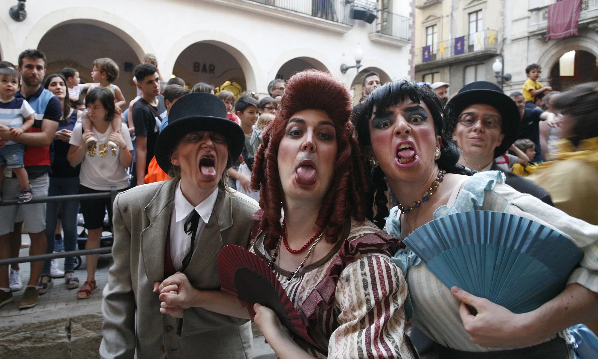 Fotografia del Ball de Vells a la Festa Major de Valls. Imatge de Pere Toda/Ajuntament de Valls.