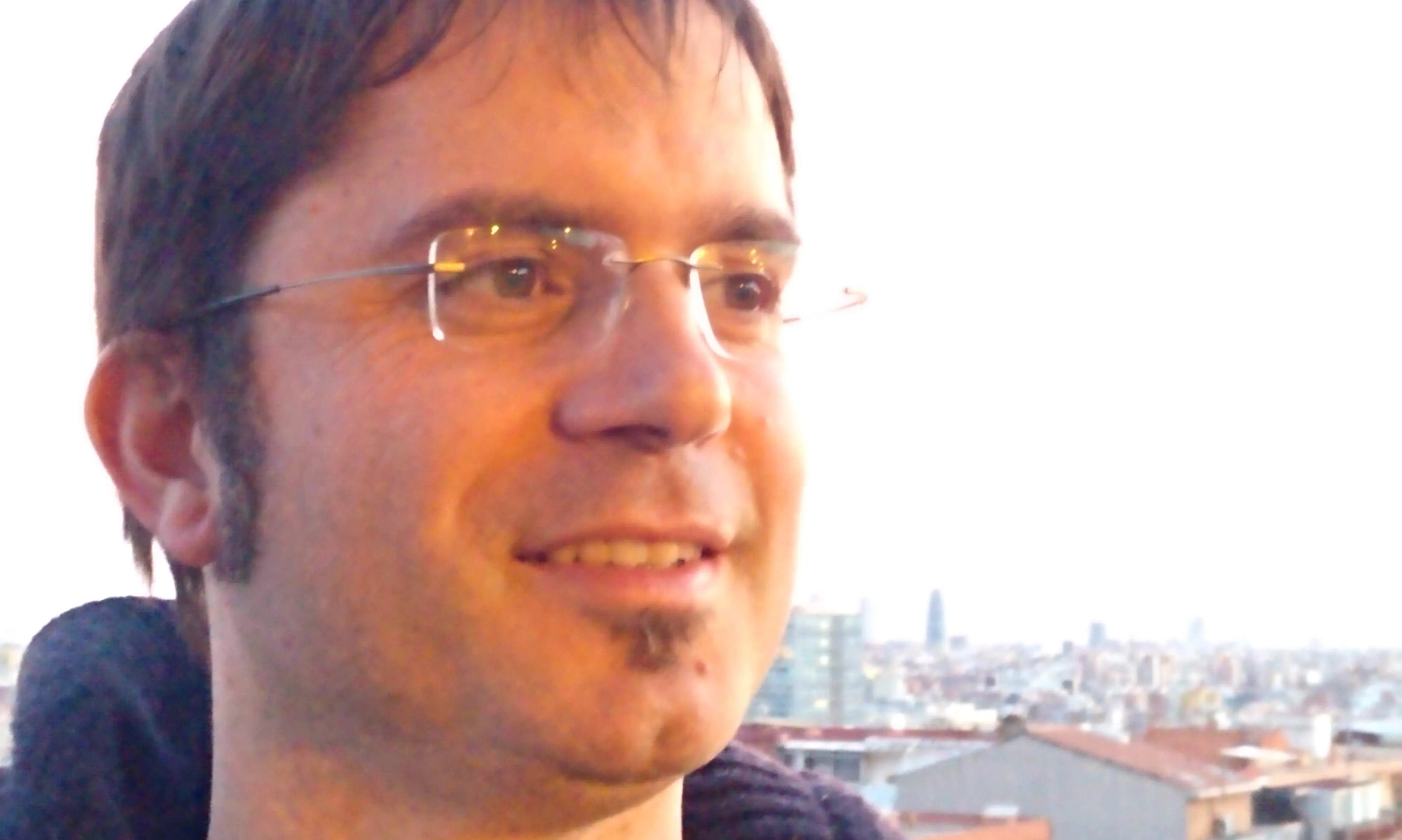 Marc Fabregat forma part de l'entitat gestora de l'Ateneu Popular de 9 Barris