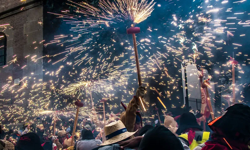 Fotografia del Ball de Diables de Mataró. Imatge de Miquel Lleixà Mora. Llicència d'ús CC BY-NC-ND 2.0