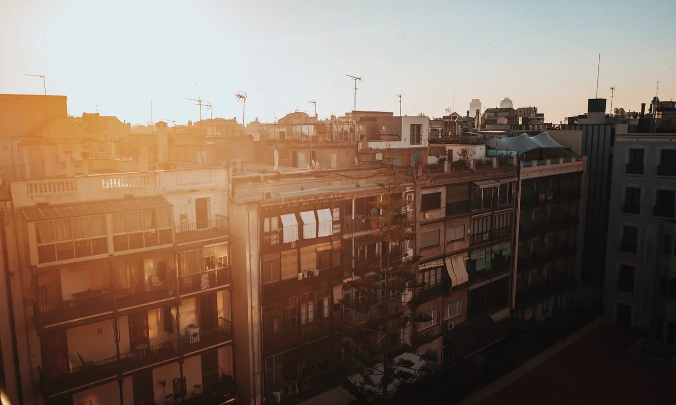 La nova llei per regular el preu dels lloguers compta amb el suport de 4.000 entitats que han ajudat a tramitar-la. Font: Unsplash.