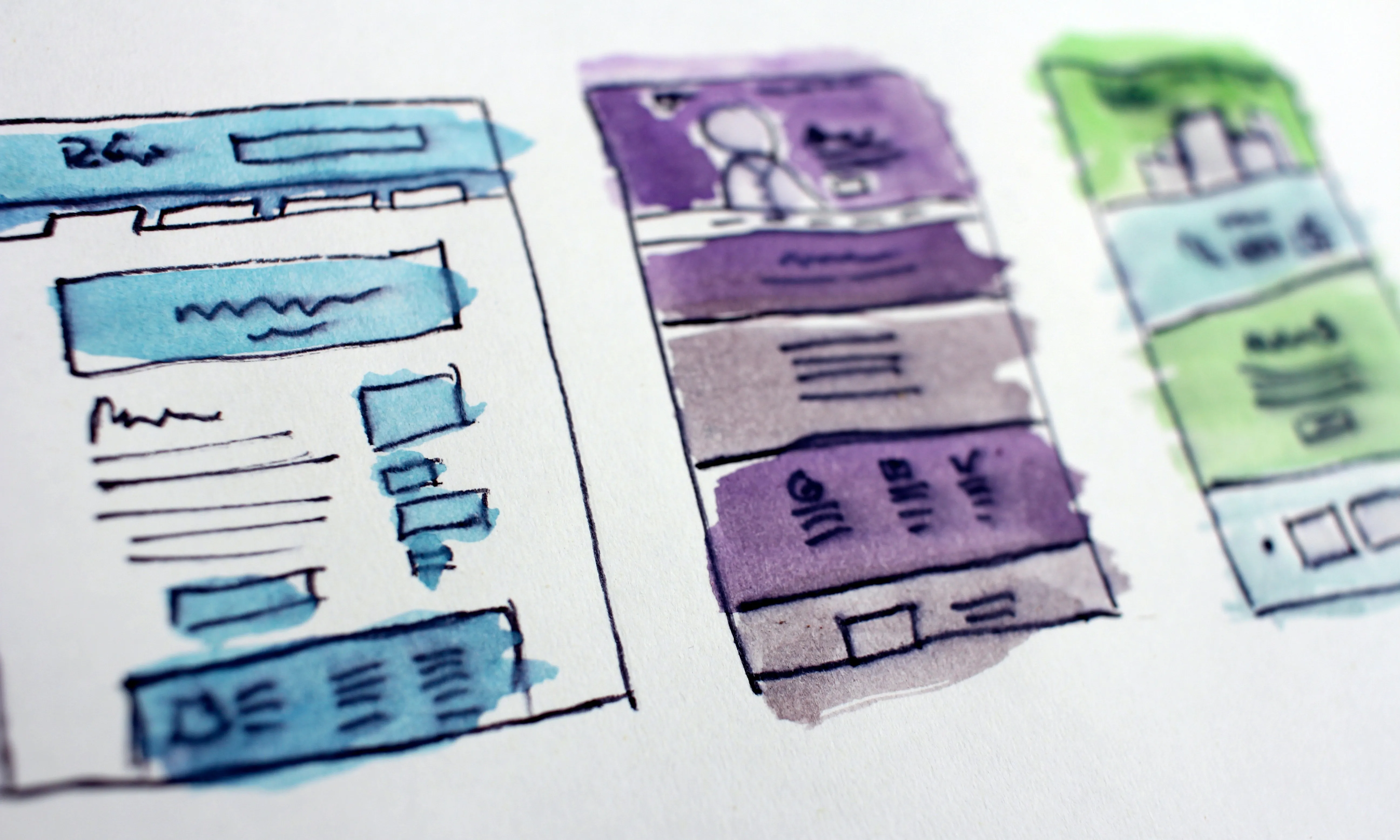3 dibuixos sobre paper blanc de l'esquema de pàgines web