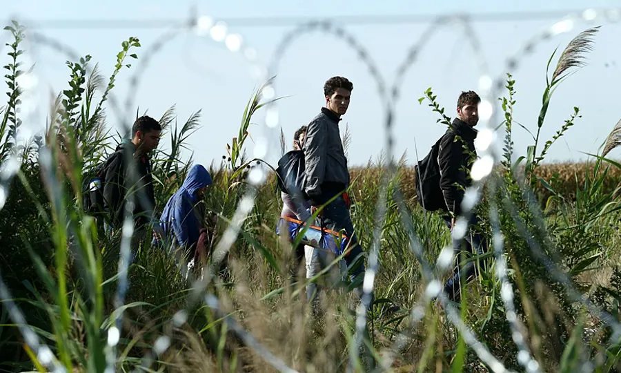 Més de 600.000 persones viuen en una situació administrativa irregular a Espanya.