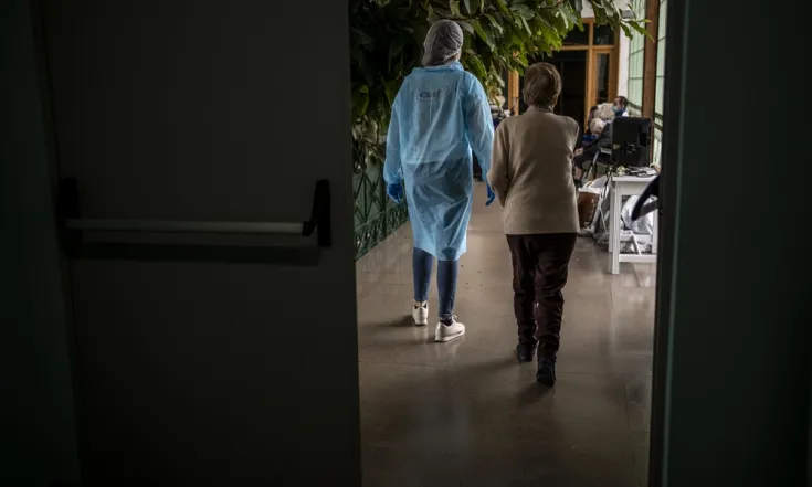 L'informe alerta de la urgent necessitat de plans de contingència que assegurin una alerta primerenca i la resposta immediata en el control de la infecció.