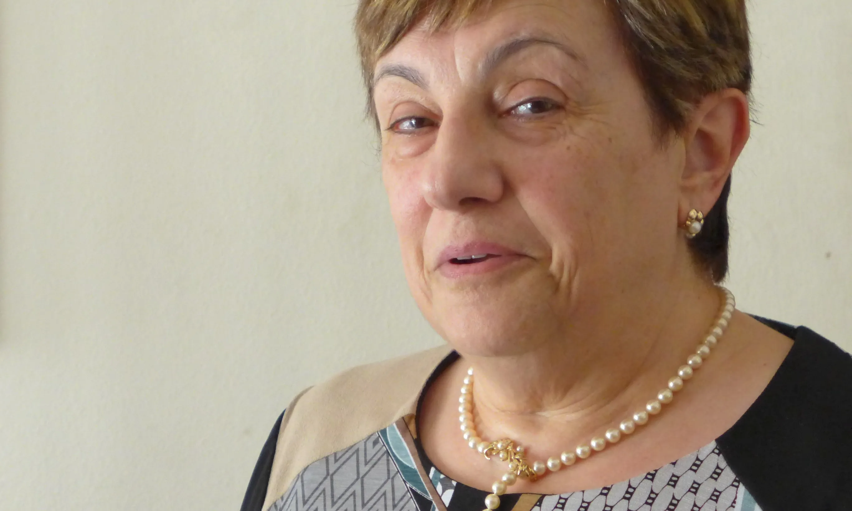 La Rosa Maria és la presidenta de l'Associació Catalana de Puntaires i de l'ENS de l'Associacionisme Cultural Català. 