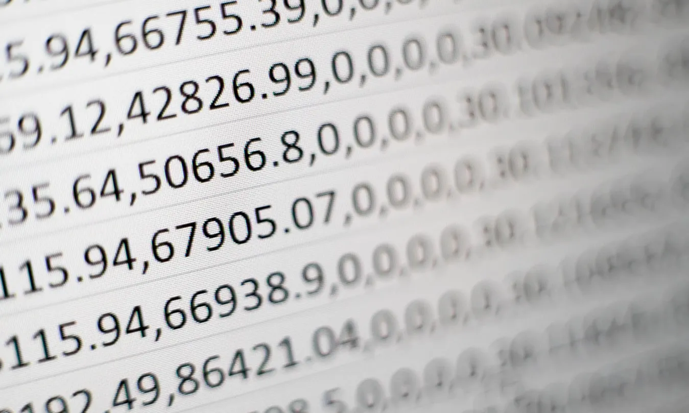 Les entitats amb més de 50 persones treballadores, a més, han de calcular la bretxa salarial total. Font: Unsplash.