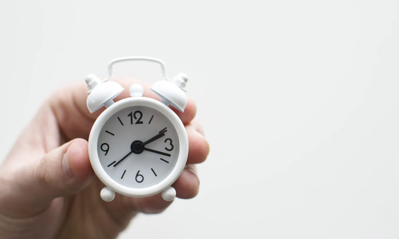 El control del registre horari a la feina és obligatori des del 12 de maig. Font: Unsplash.