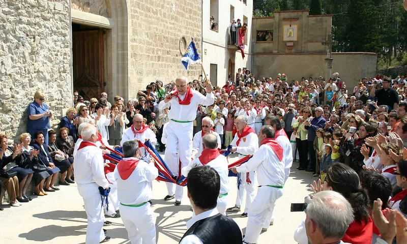 Fotografia del Ball de Faixes de Tous. Imatge de Bernat Ferrer. Llicència d'ús CC BY-SA 2.0