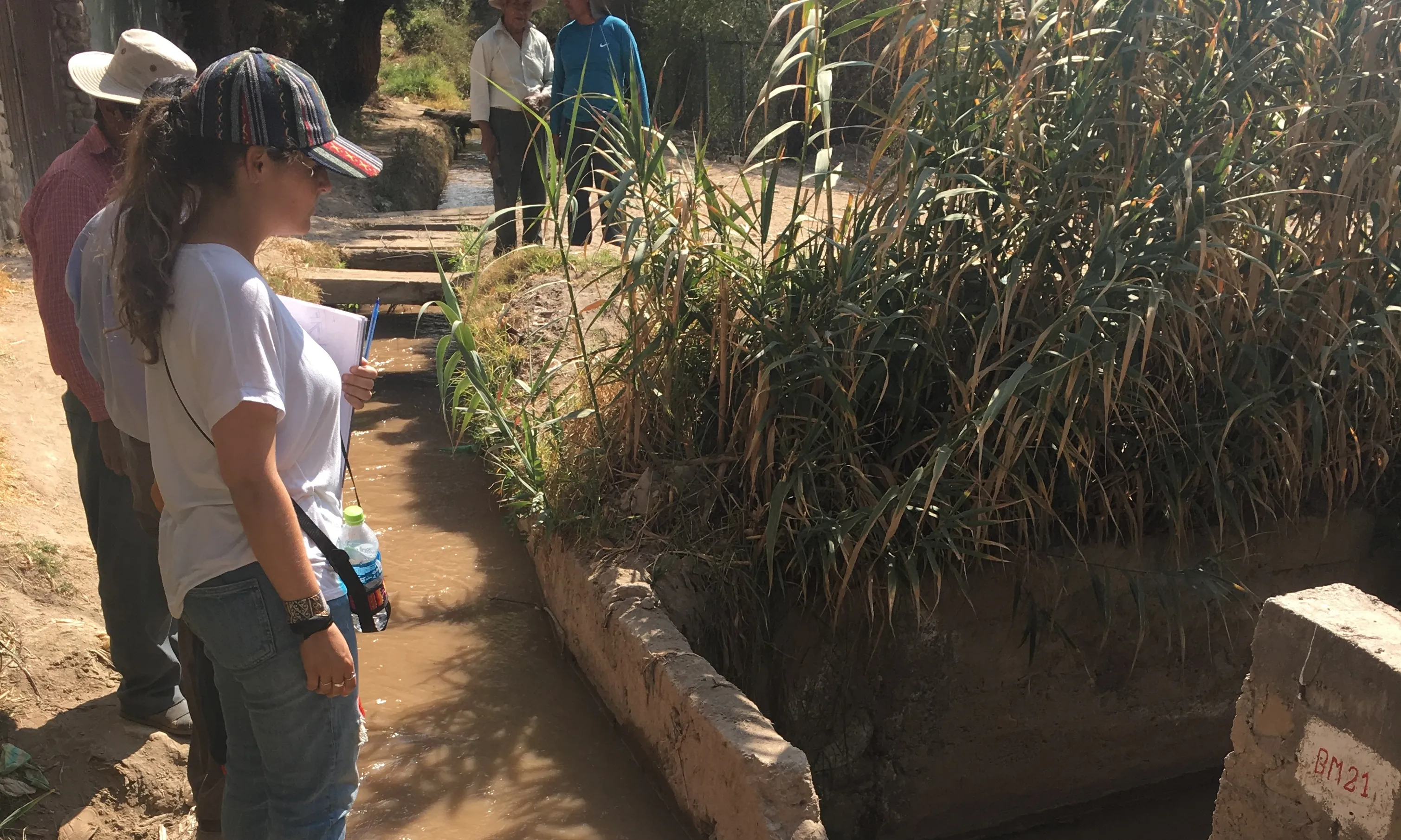 Al projecte que estan desenvolupant a Bolívia han pogut adaptar part del treball tot i que està aturada la rehabilitació del canal de ref. Font: Base-A.