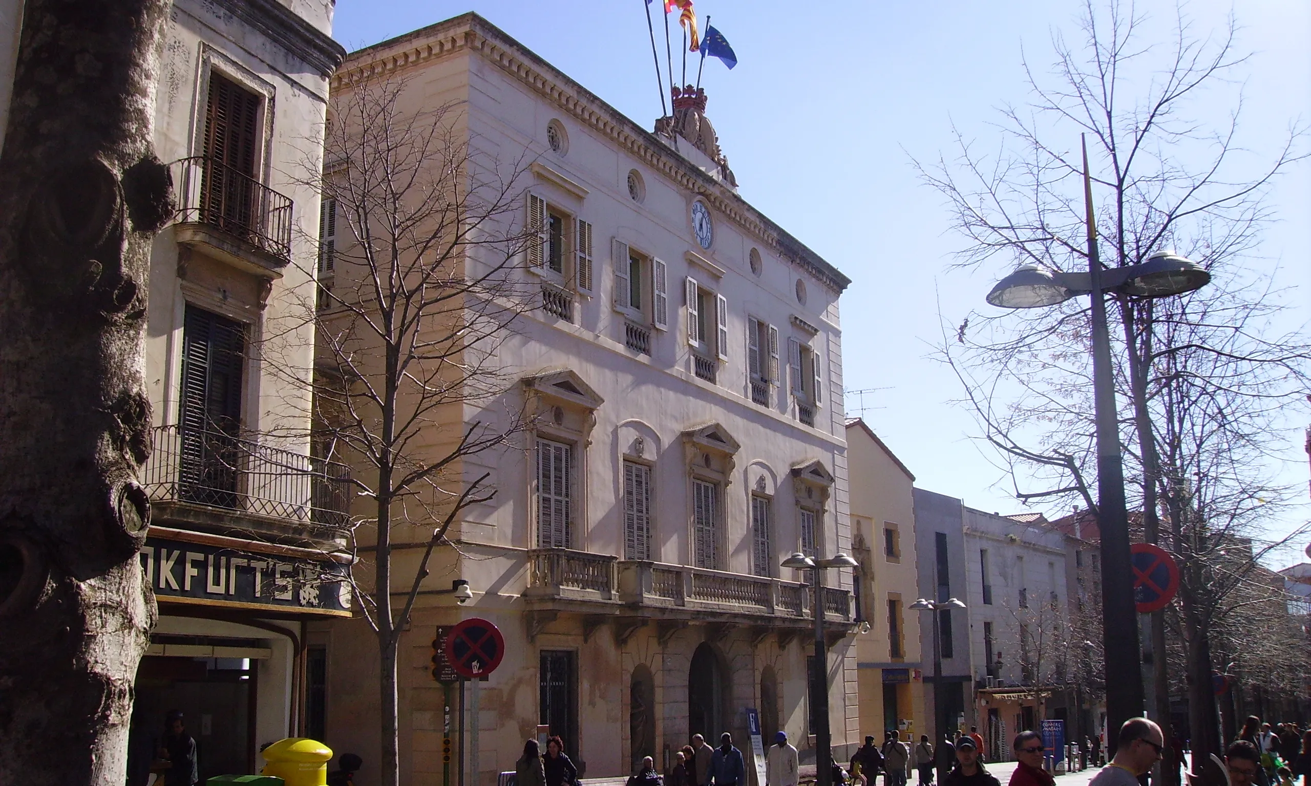 L'Ajuntament de Mataró.