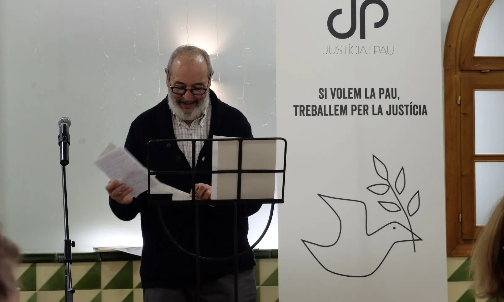 Imatge de l'Eudald Vendrell en una acte de Justícia i Pau. Imatge de Justícia i Pau.