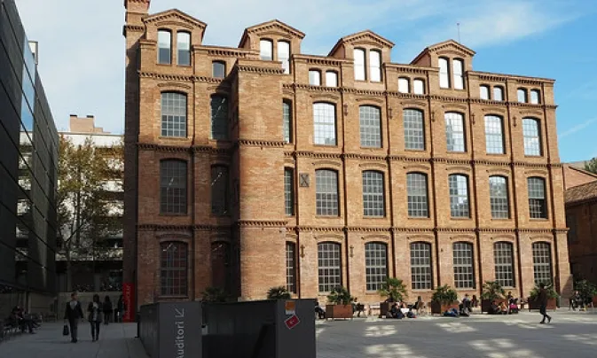 Els campus universitaris buits, una constant en temps de pandèmia.