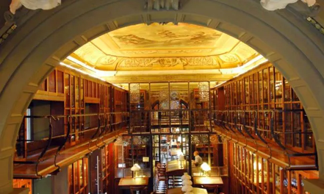 La biblioteca de l'Ateneu Barcelonès.