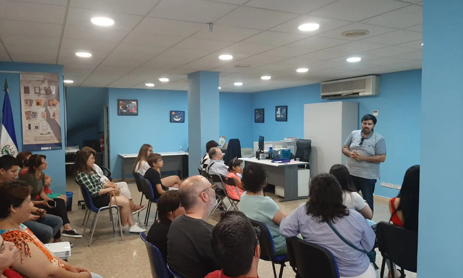 La Xarxa de Literatura Salvadorenya promou la cultura salvadorenca a Catalunya.