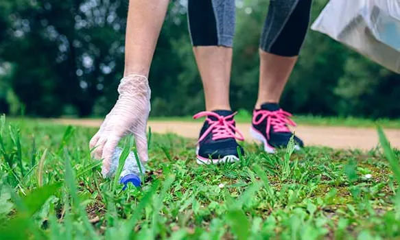Cada dia apareixen noves propostes de 'plogging' arreu del territori.