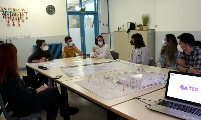 Procés participatiu de transformació i obertura del pati a la comunitat