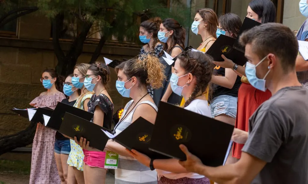 El Cor Jove Nacional de Catalunya va ser el primer que va fer una trobada a la represa de l'activitat.
