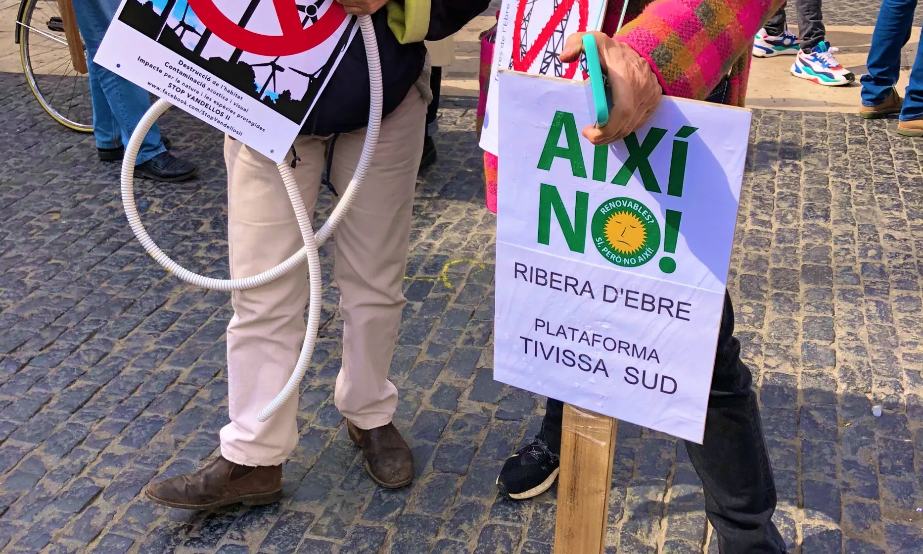 A les mobilitzacions han participat entitats, alcaldes i alcaldesses del territori afectat i altres agents socials.