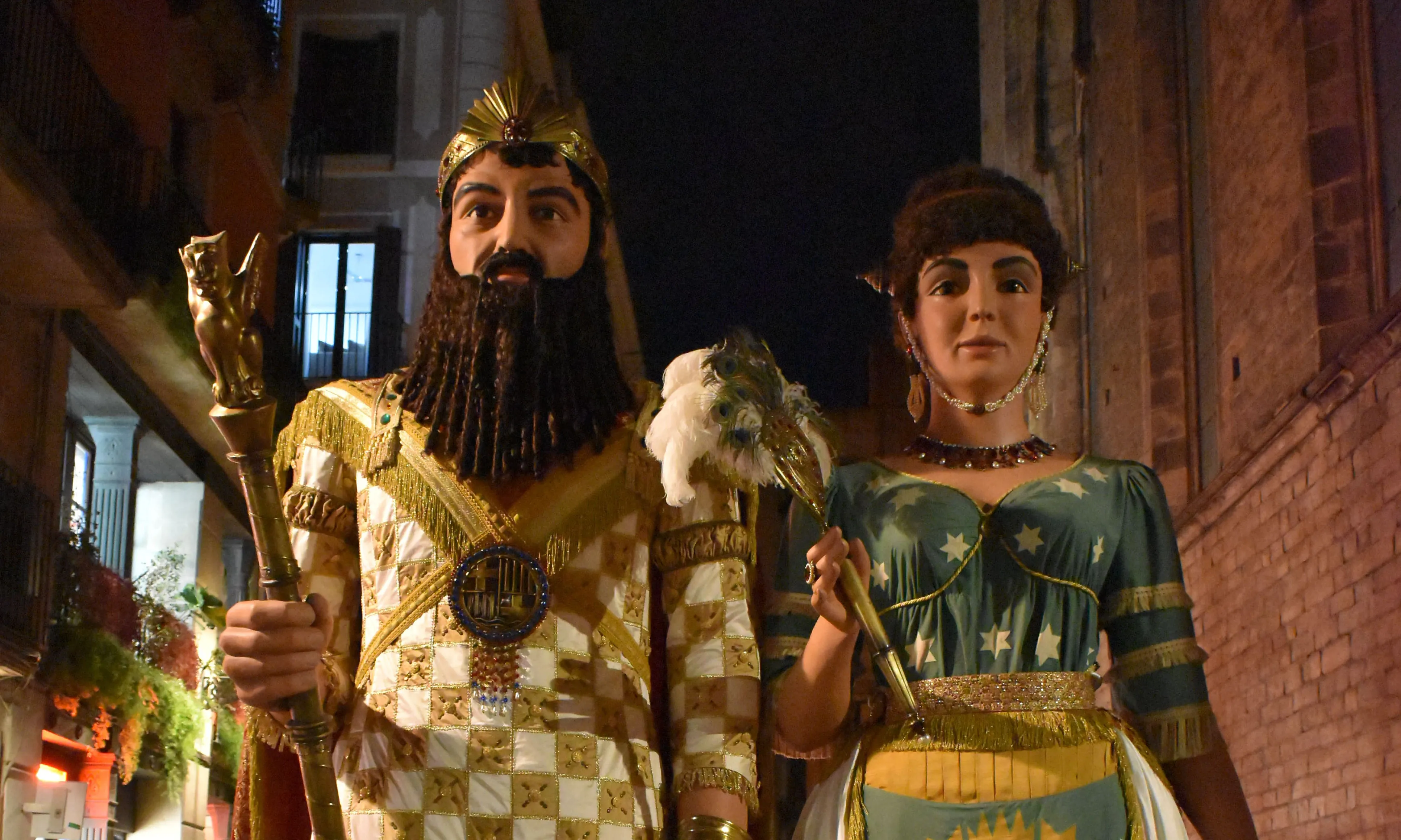 Els gegants de Santa Maria del Mar, abans del canvi de vestimenta.