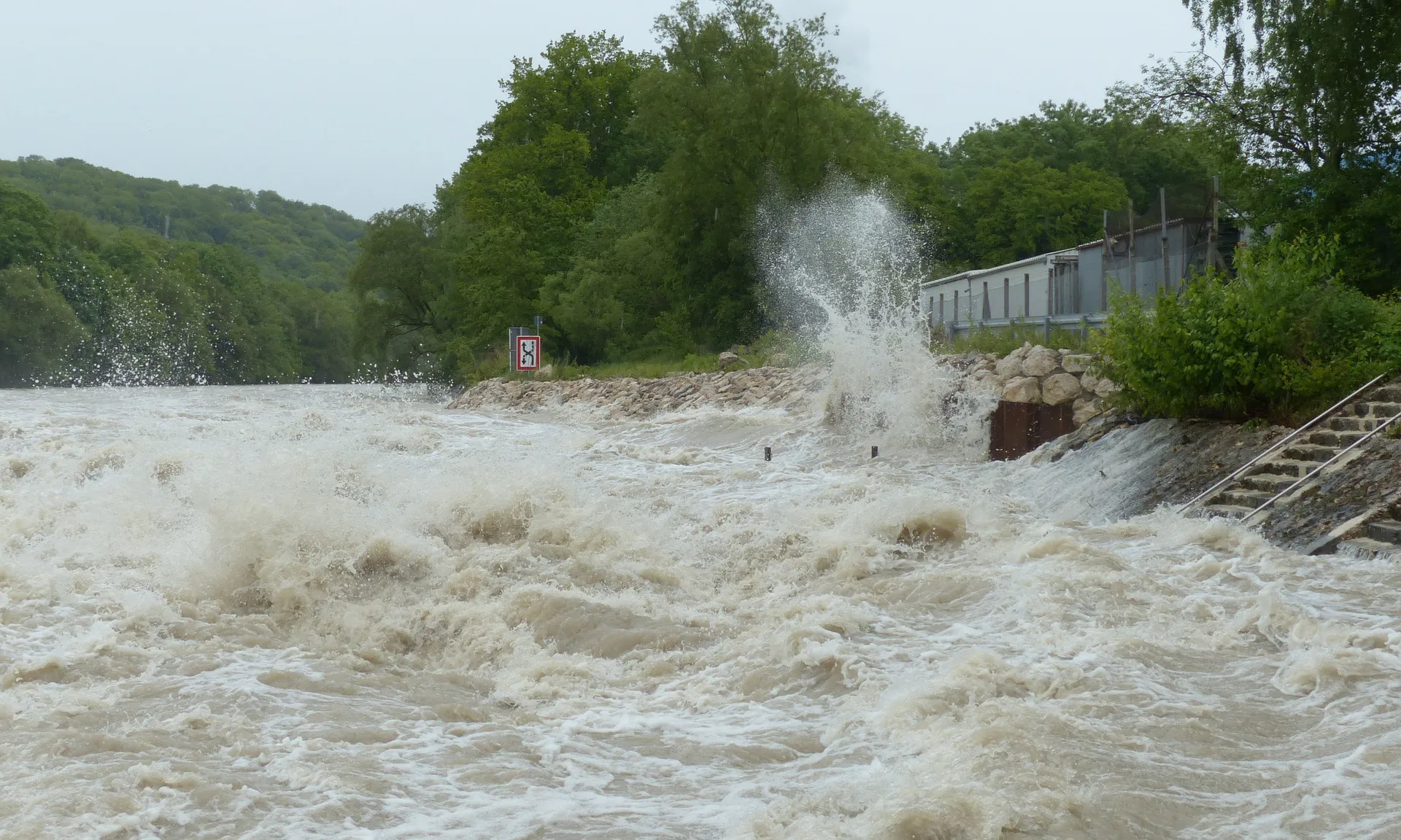 Les mesures contundents per afrontar l'emergència climàtica no poden esperar més.