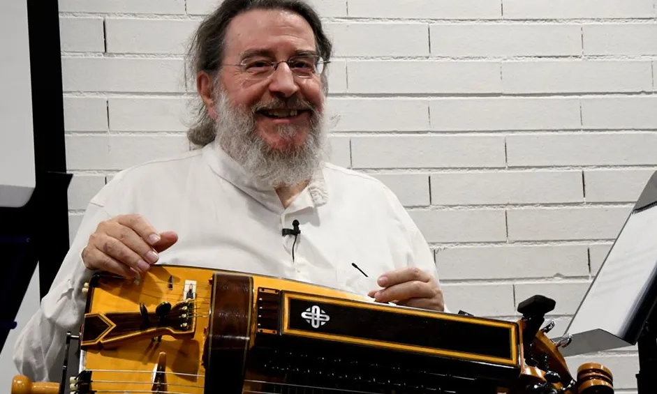 En Jordi Jordà és un dels impulsors de l'Associació Empordanesa de Música Popular i Tradicional.