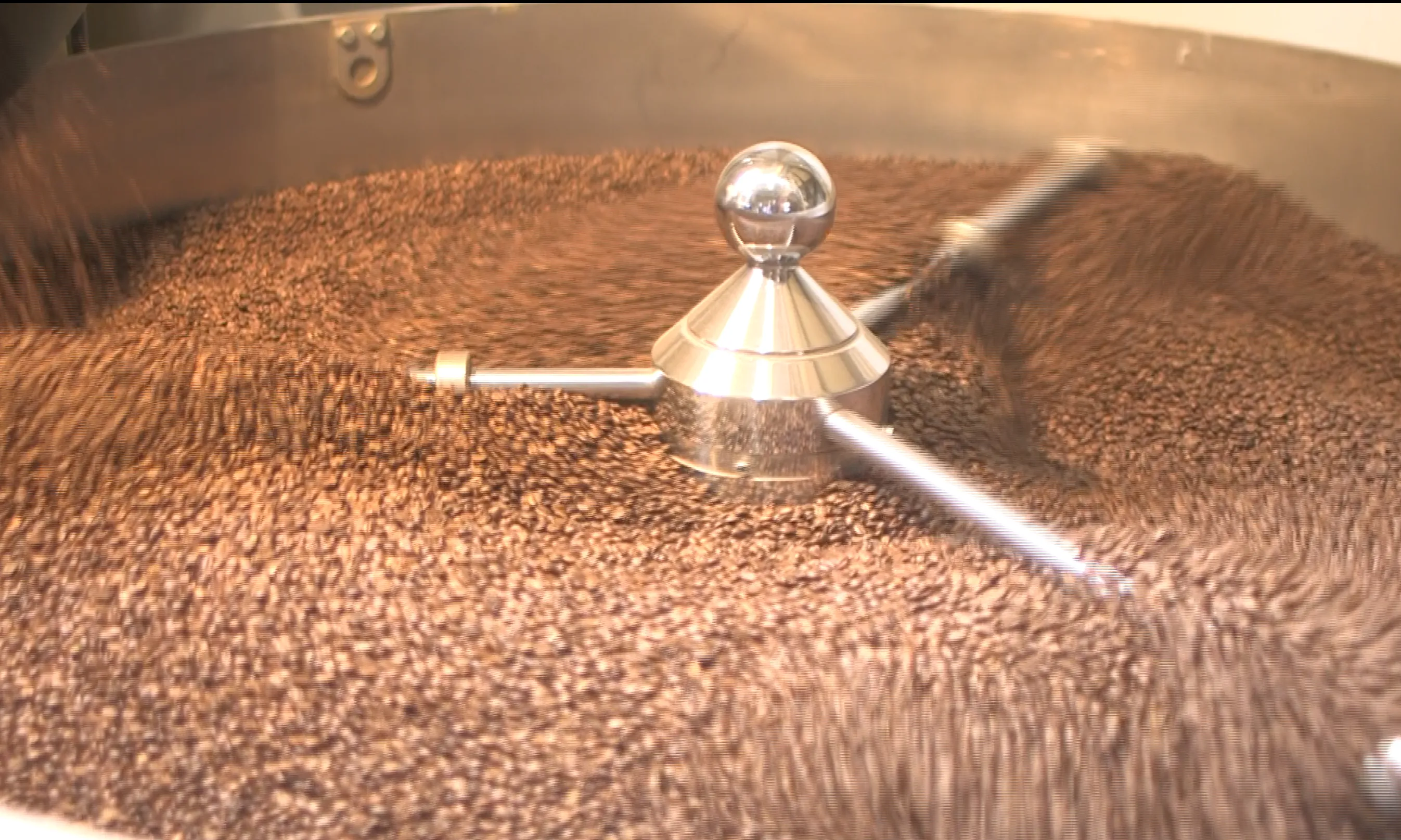 AlterNativa3 ofereix alternatives responsables, sostenibles i de qualitat en productes com el cafè, el cacau i el sucre de canya.