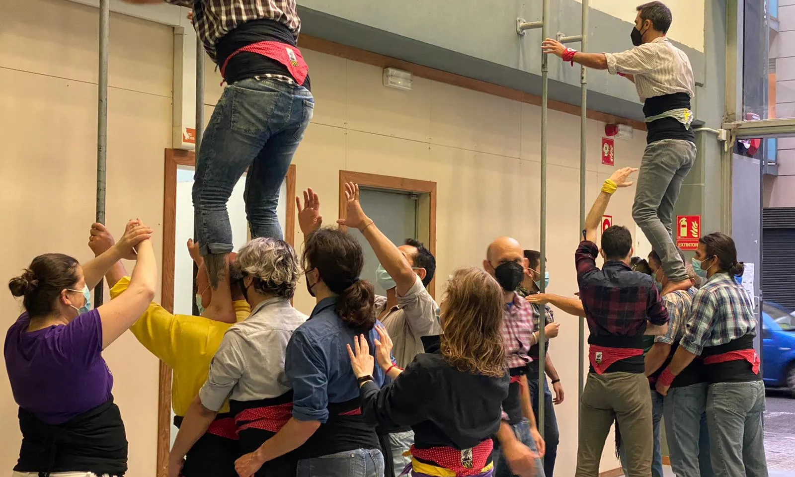 Els Castellers de Sants van començar els assajos el passat 1 de juny.