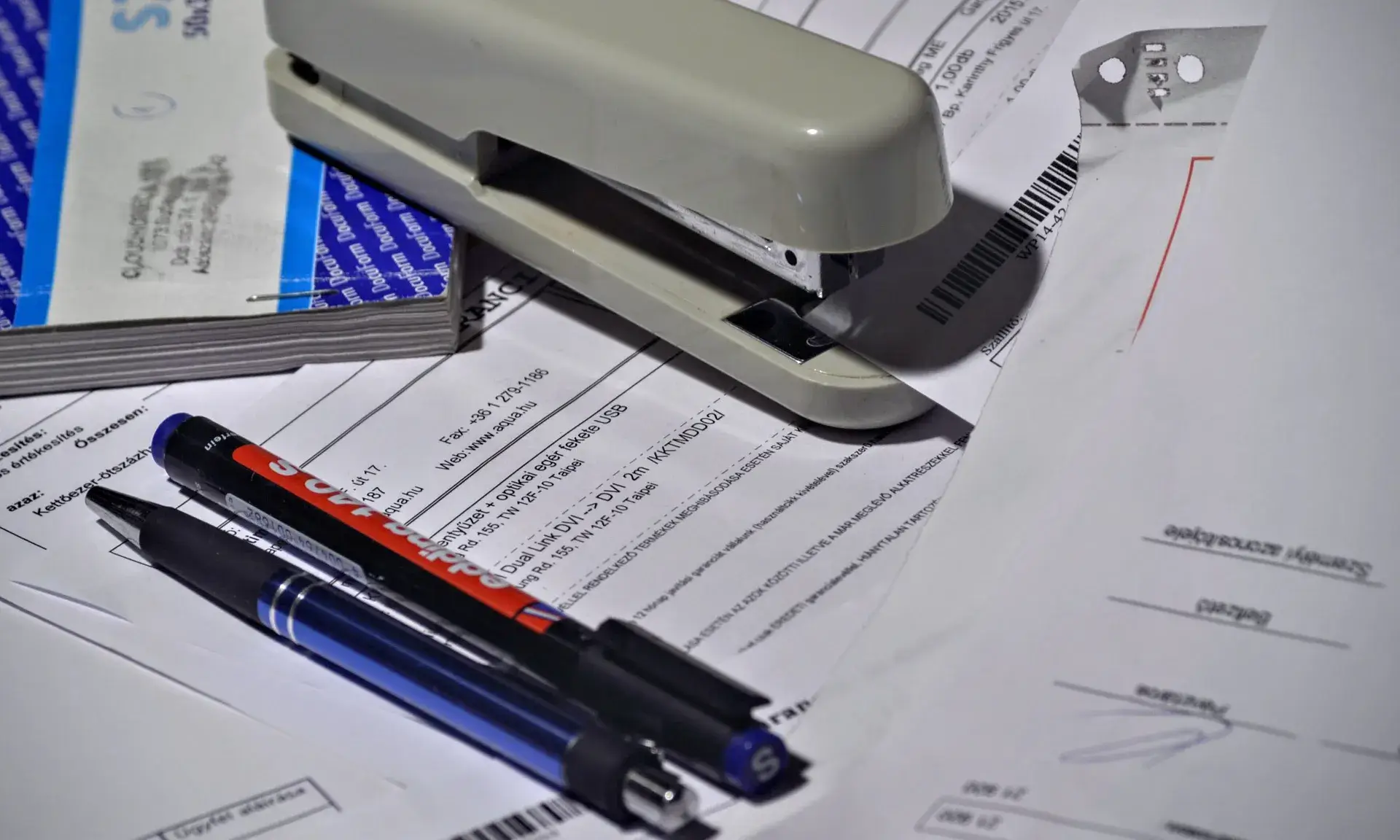 Les factures rectificatives sempre han d'incloure l'import de la rectificació. Font: Pixabay.