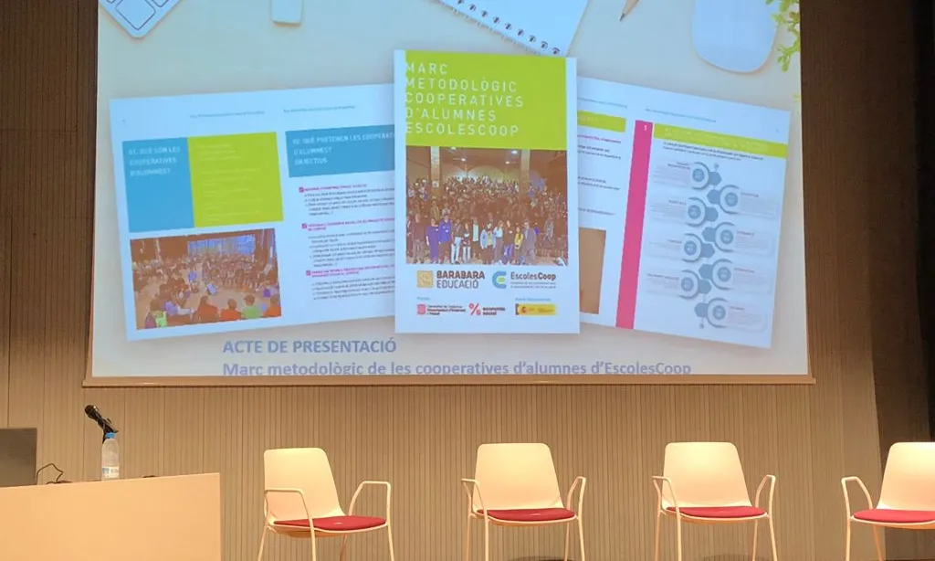 La guia pretén fomentar la creació de cooperatives d'alumnat. 