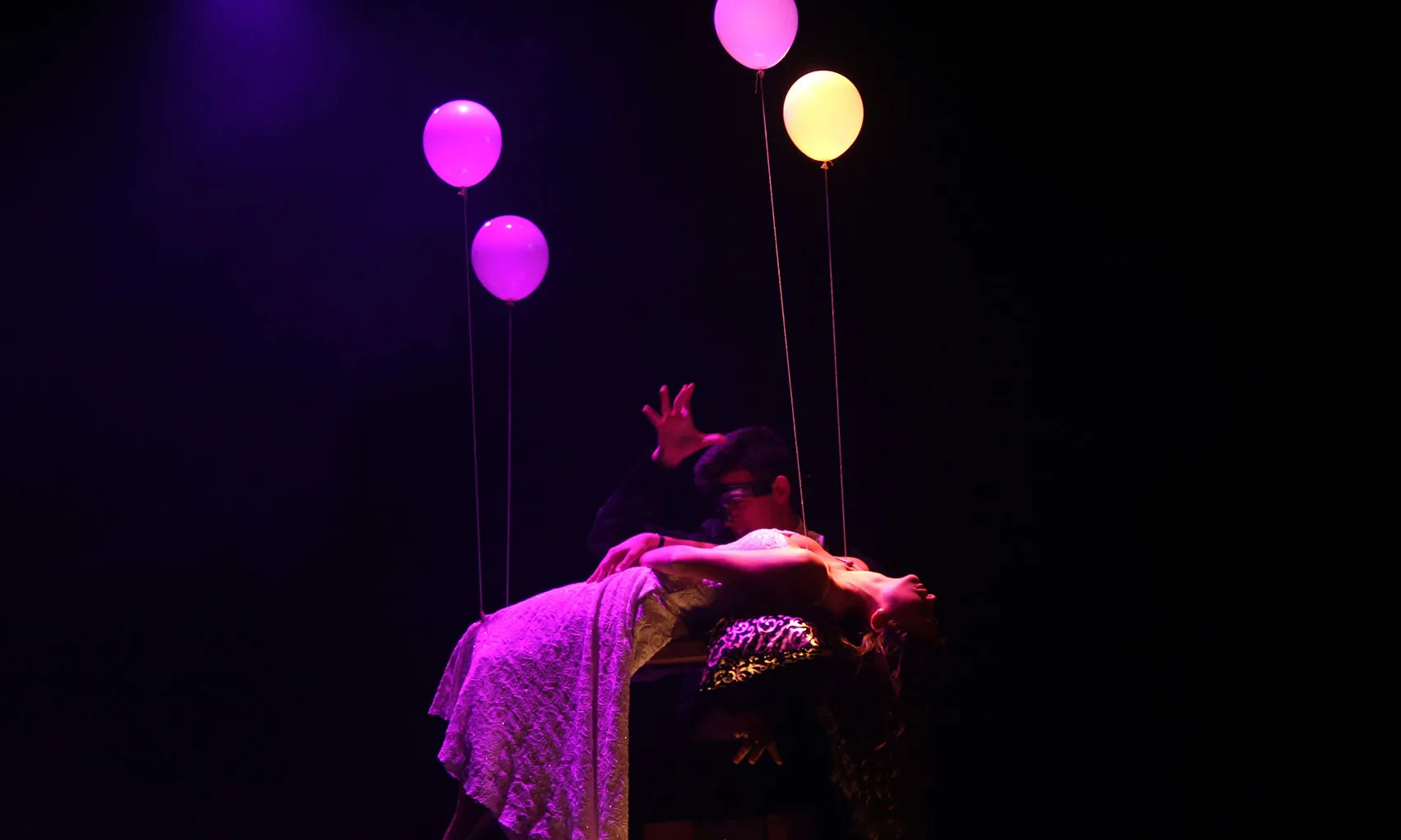 El Concurs de Joves Mags i Magues tindrà per primera vegada dues categories, Màgia de prop i Màgia d’escena.