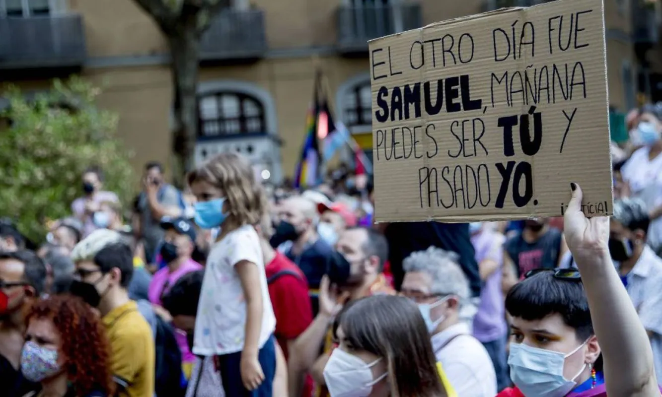 S'han triplicat els delictes d'odi denunciats en una dècada però encara hi ha víctimes que no denuncien l'agressió.