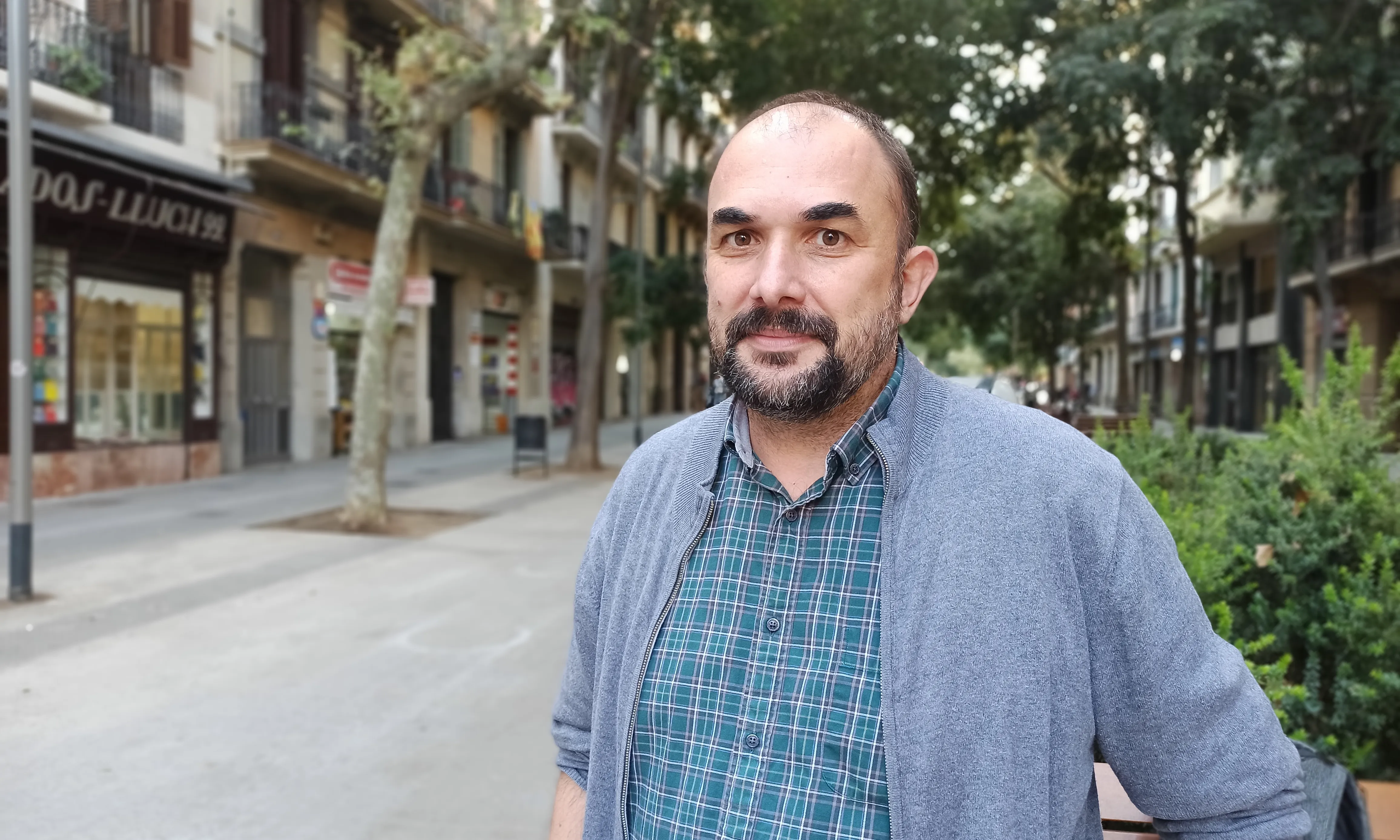 Ernest Botargues és voluntari acompanyant a persones en l'últim tram de la seva vida.