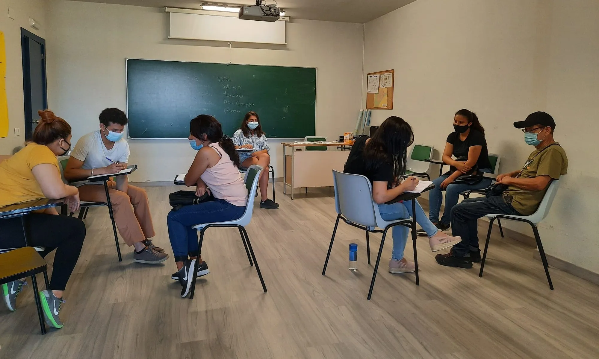 El suport del tercer sector és fonamental per a les persones que han de regularitzar la seva situació. 