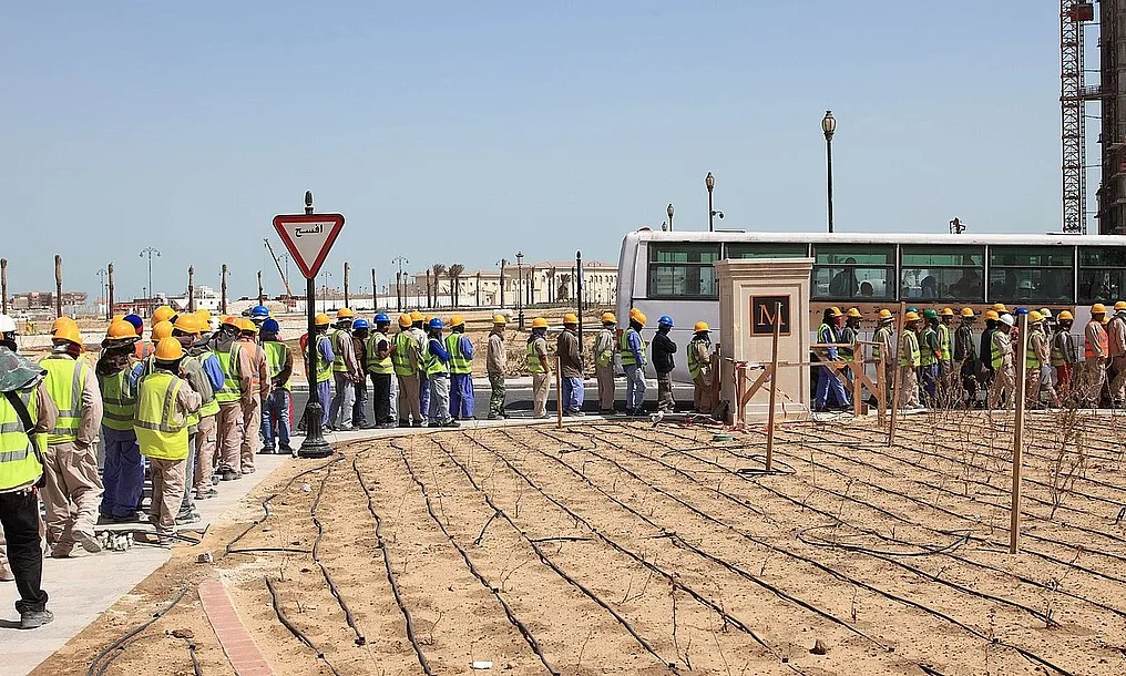 L'explotació laboral ha marcat la preparació del torneig que se celebrarà el 2022.