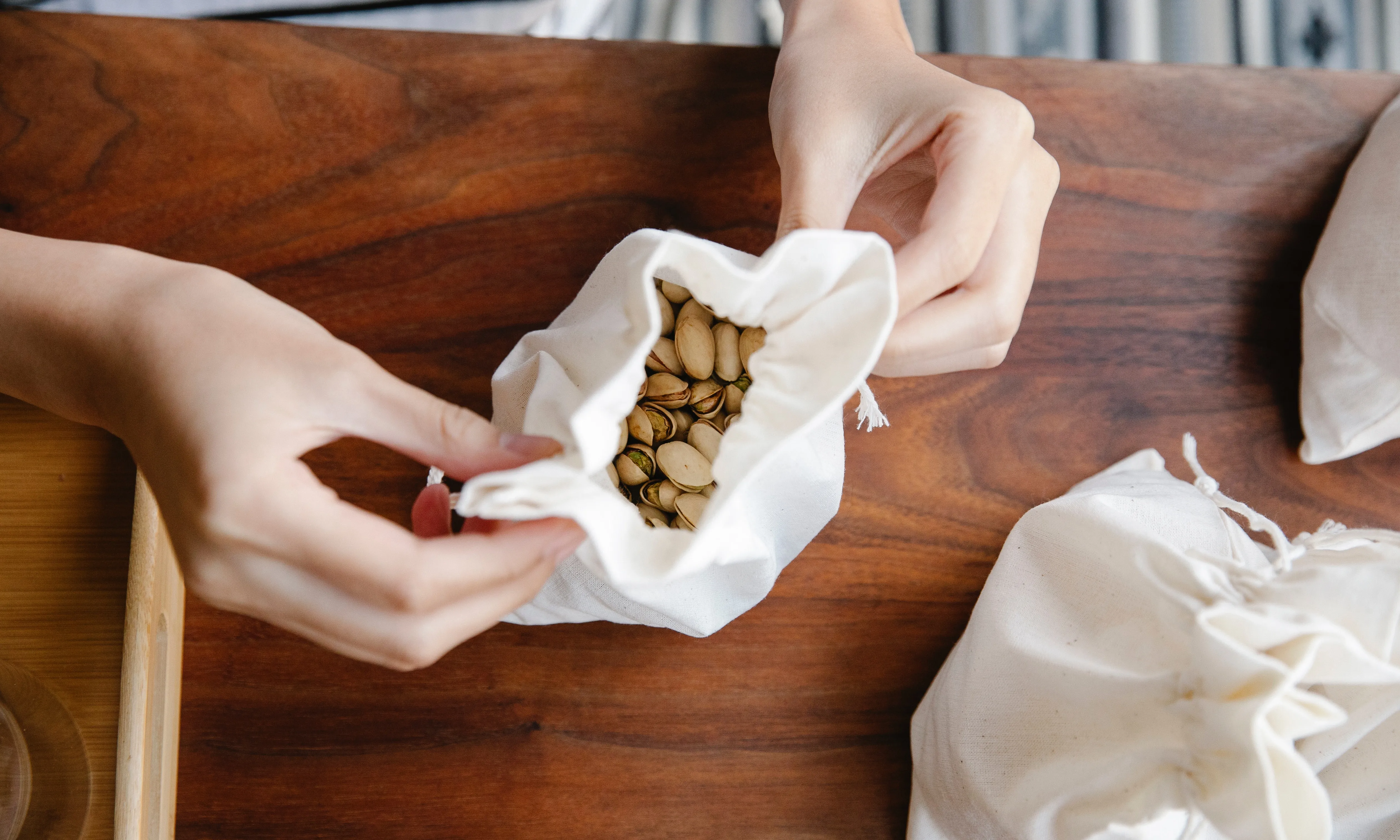 El Protocol per la Reutilització dona visibilitat als establiments signants i ofereix solucions per avançar en la venda de productes alimentaris, d’higiene i neteja sense generar residus.