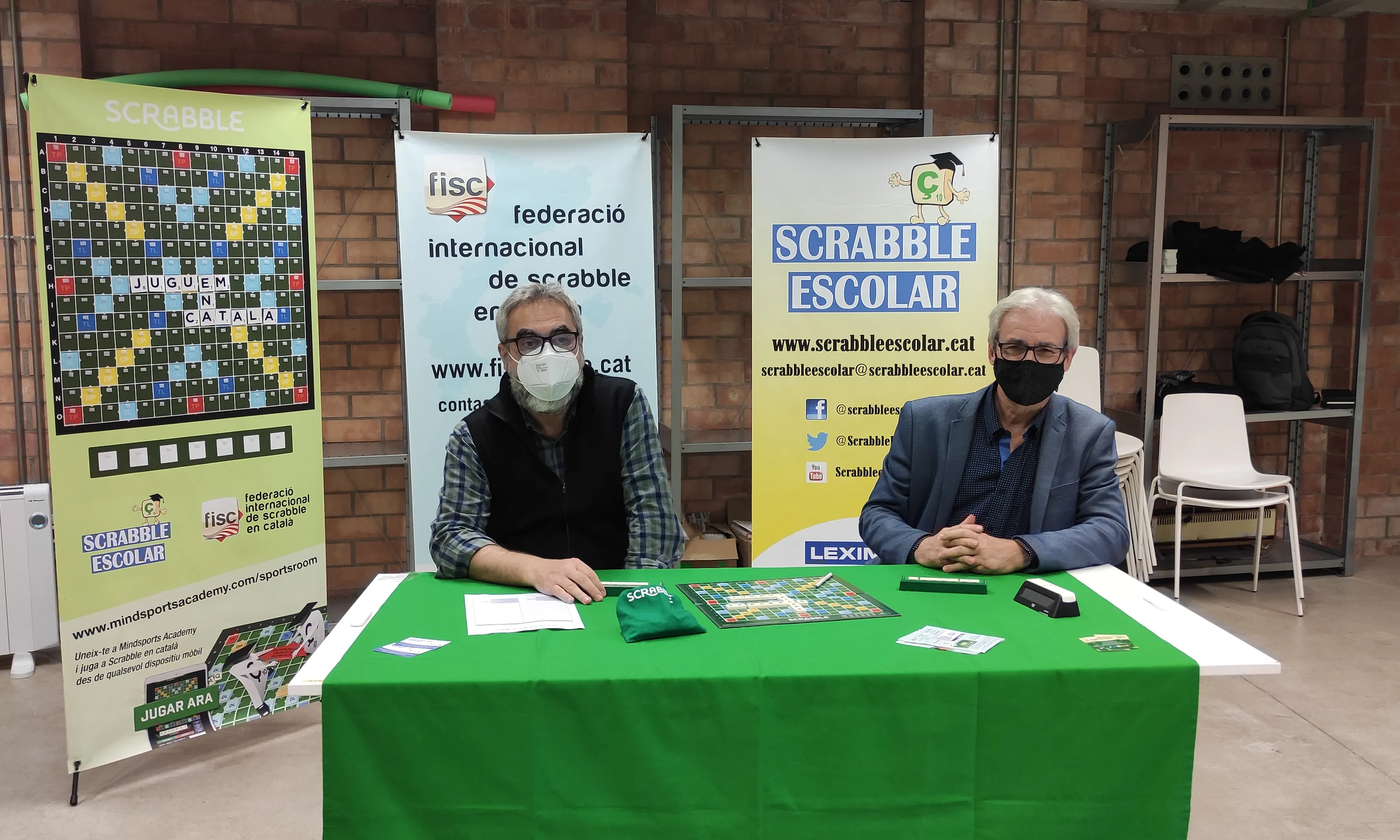 La Federació organitza tornejos arreu dels territoris de parla catalana i fomenta la participació dels infants.