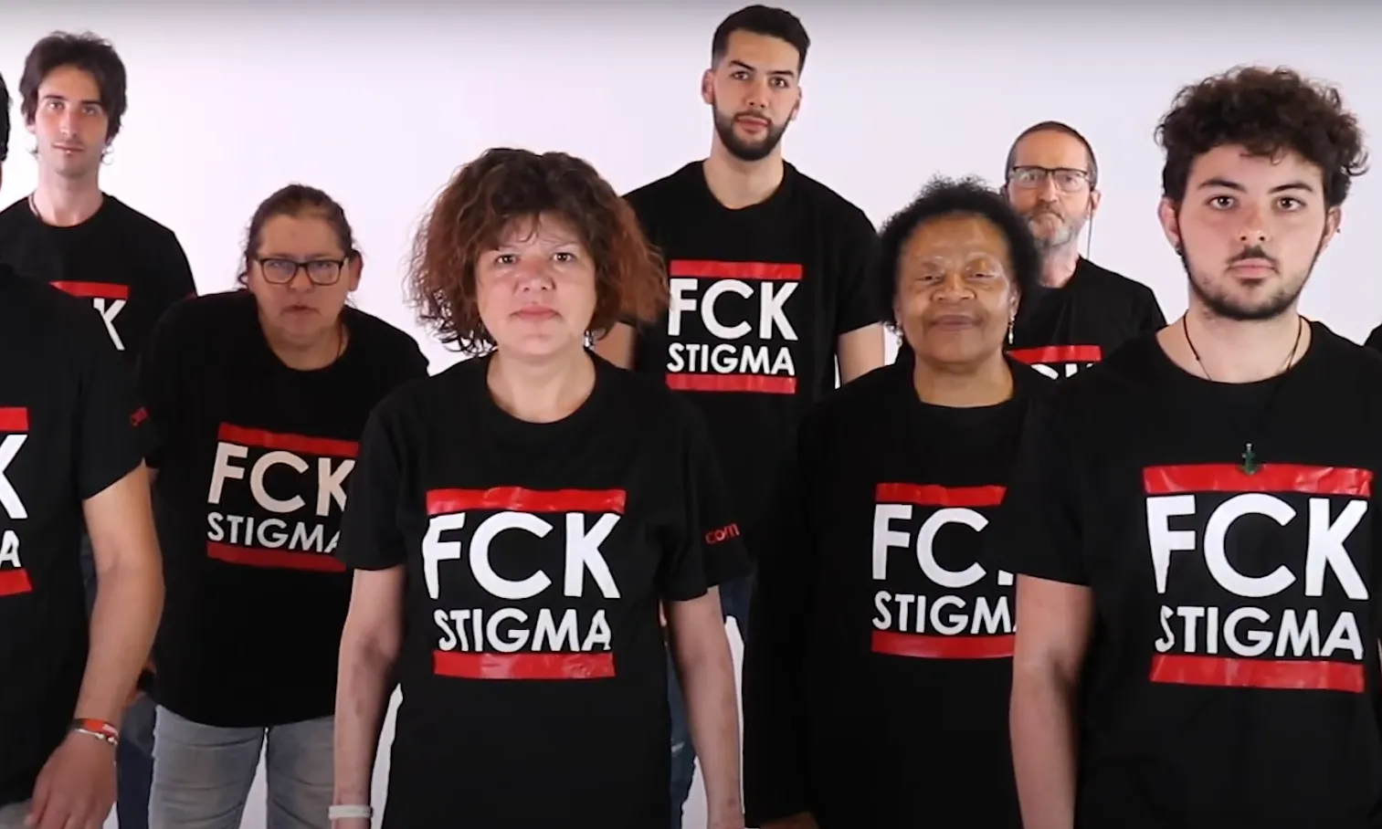 El Comitè 1r de Desembre treballa per eradicar l’estigma i la discriminació de les persones que viuen amb VIH/sida.
