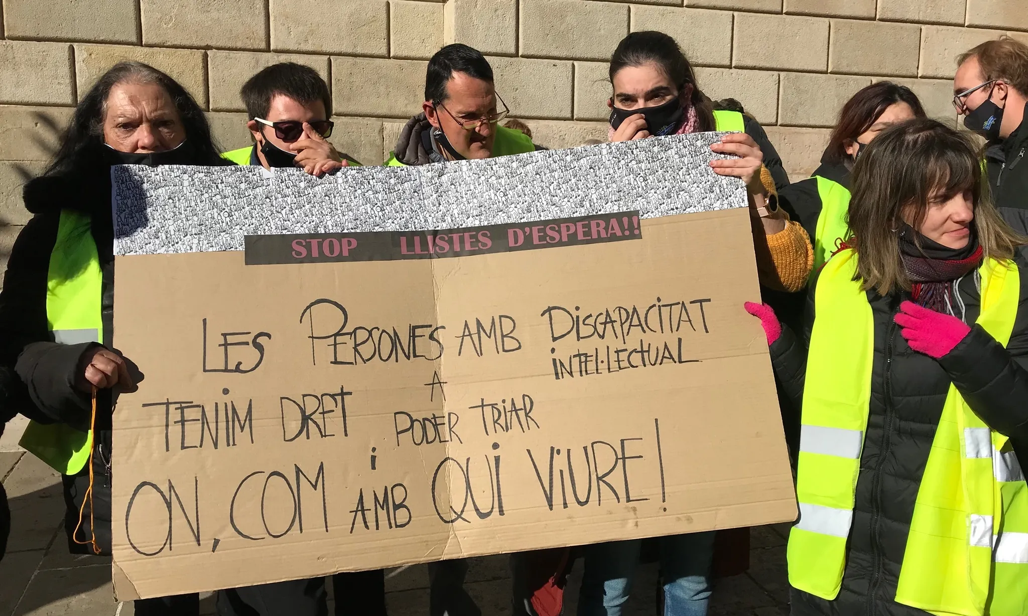 Unes 3.500 persones amb discapacitat intel·lectual a Catalunya esperen plaça per a poder viure amb els suports necessaris.