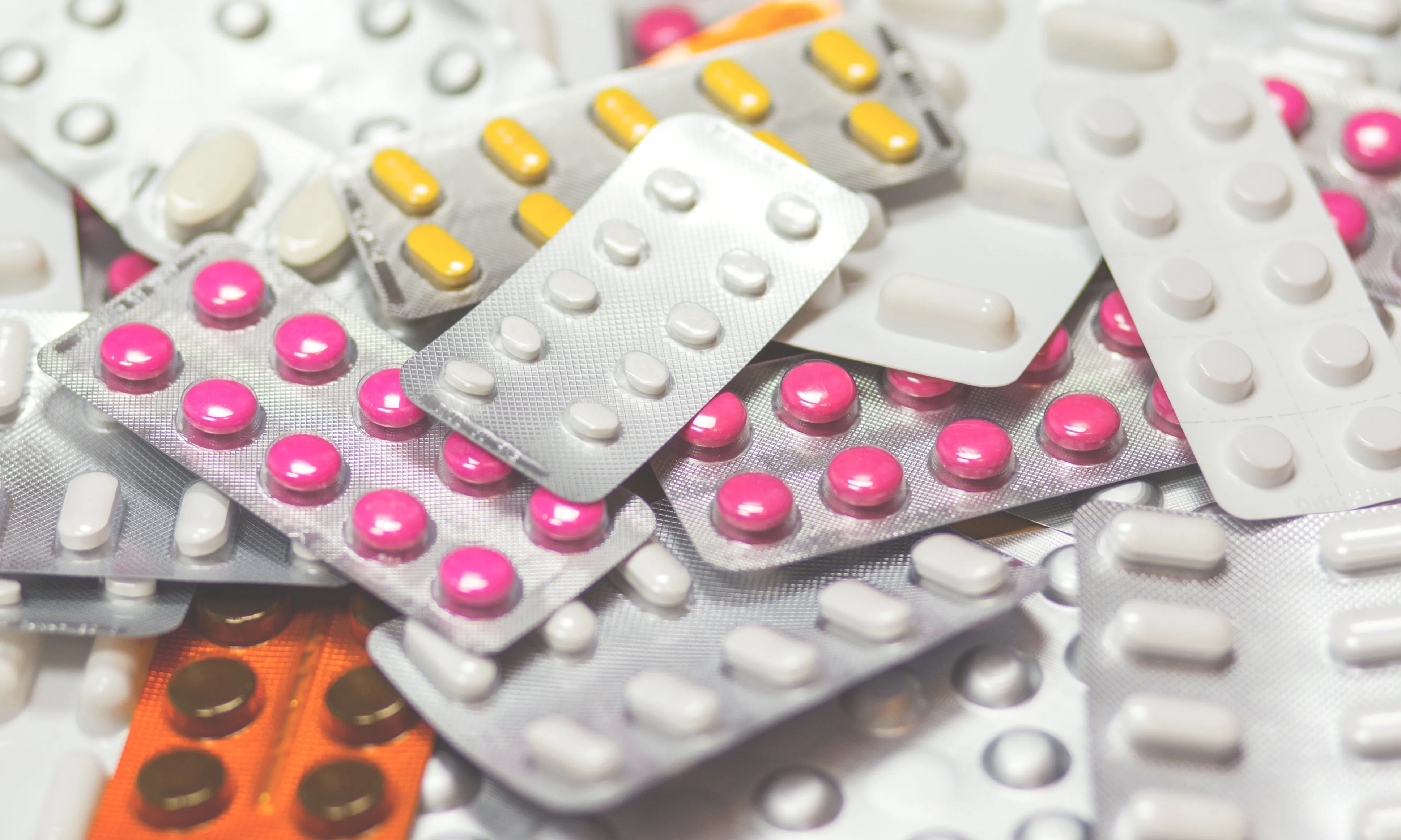 7 de cada 10 entrevistades consumeix protectors d'estomac i la meitat d'elles medicació contra el dolor.