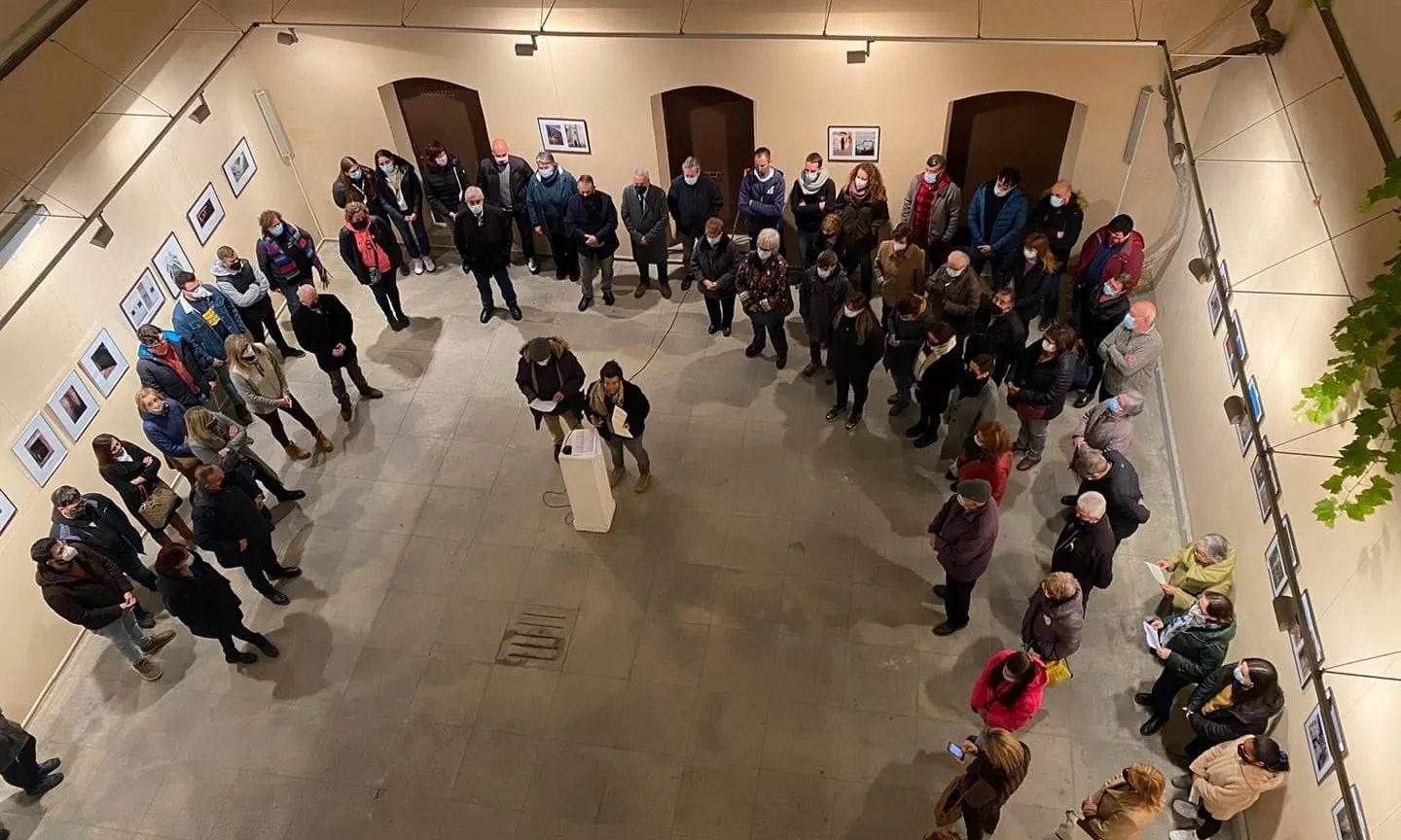 Les 68 entitats que han signat el manifest es comprometen a promoure l'ús social del català.