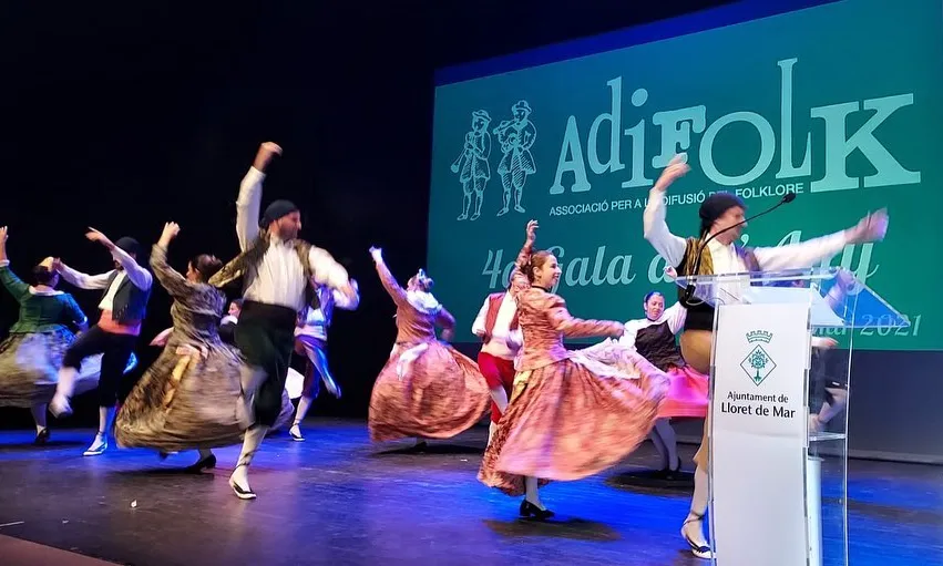 La quarta gala de l'any d'Adifolk va tenir lloc a Lloret de Mar el diumenge 28 de novembre.