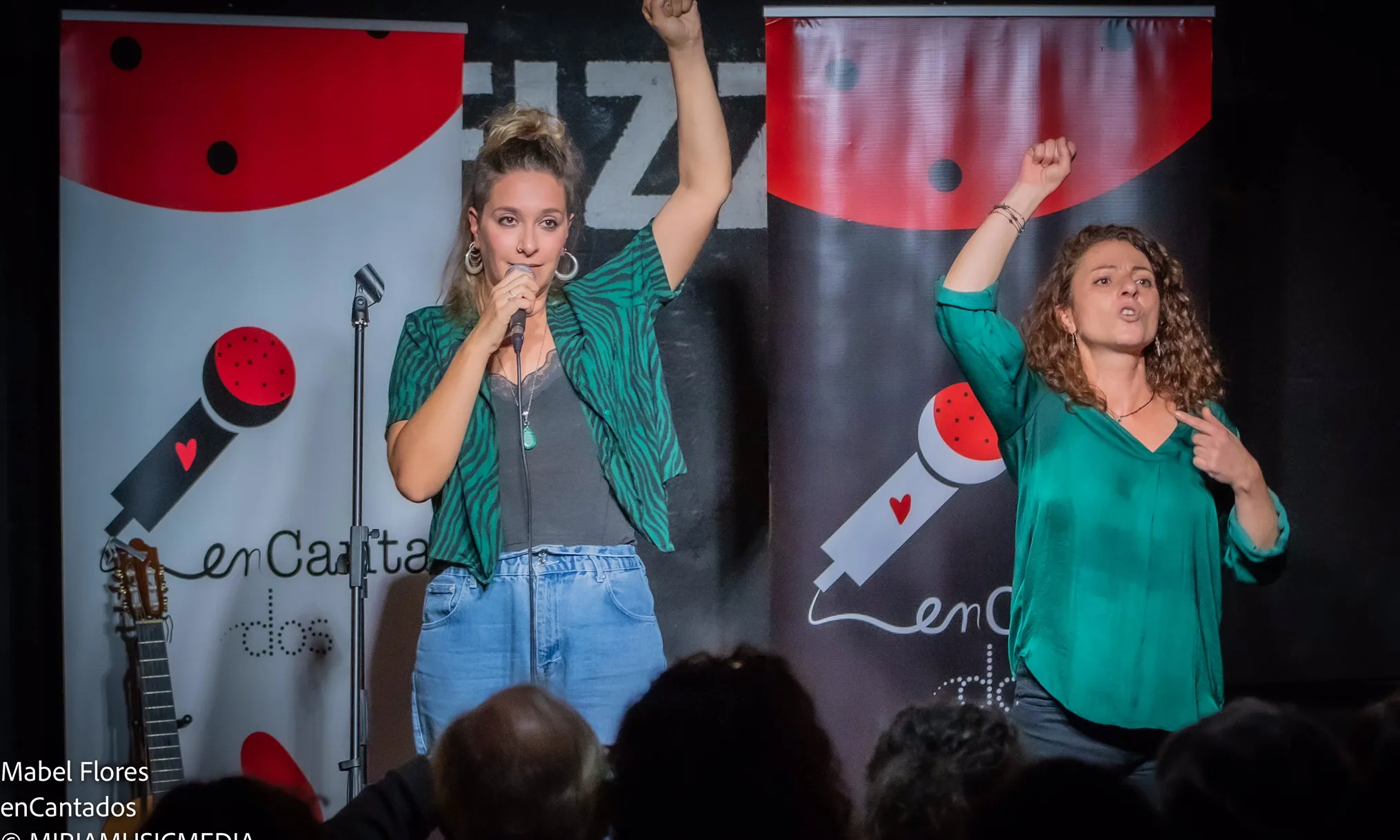 Mabel Flores i Eva García Codorniu en un dels concerts d'enCantados.