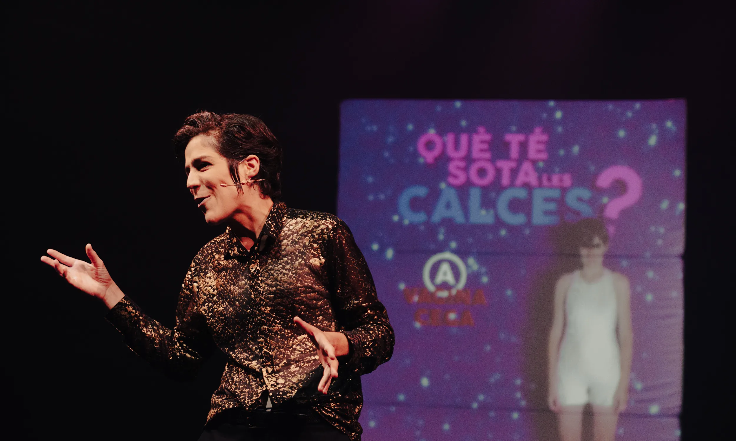 L'obra d'aquest col·lectiu ha rebut el Premi de la Crítica 2022 al millor espectacle de Noves Tendències. 